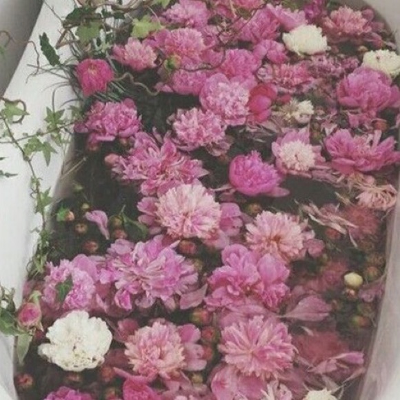 beauty & wellness mystery box - Picture 8 of 10